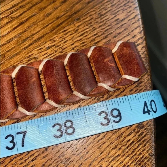 GREAT Land Leather Belt Size L Very Soft & Supple Brass Buckle - Picture 6 of 6